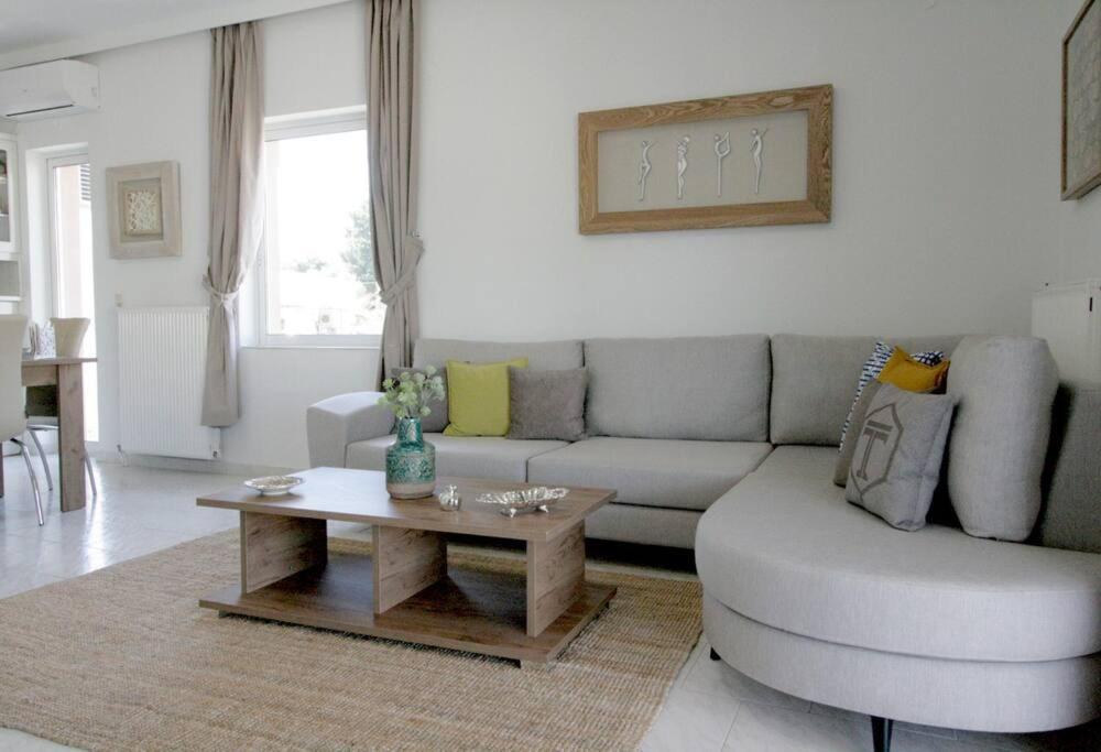 Premium, 2-bedroom Apartment! Chania (Crete)